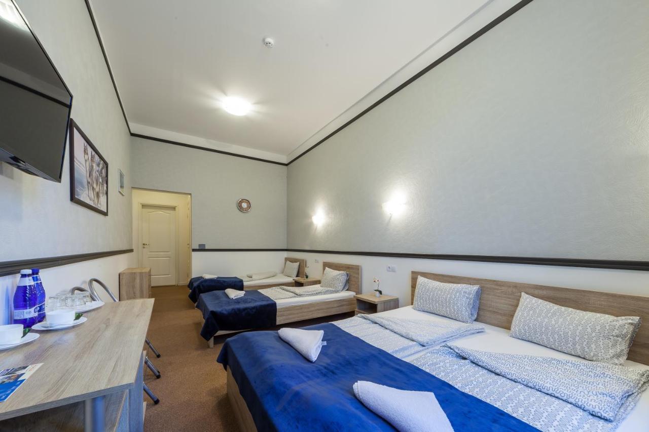 Aquamarine Hotel Tallin Exterior foto
